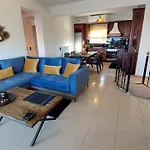 Nisovillas 公寓