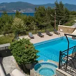 Nisovillas Daire Golos