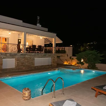 Nisovillas Apartment