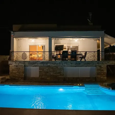 Nisovillas Διαμέρισμα Βόλος