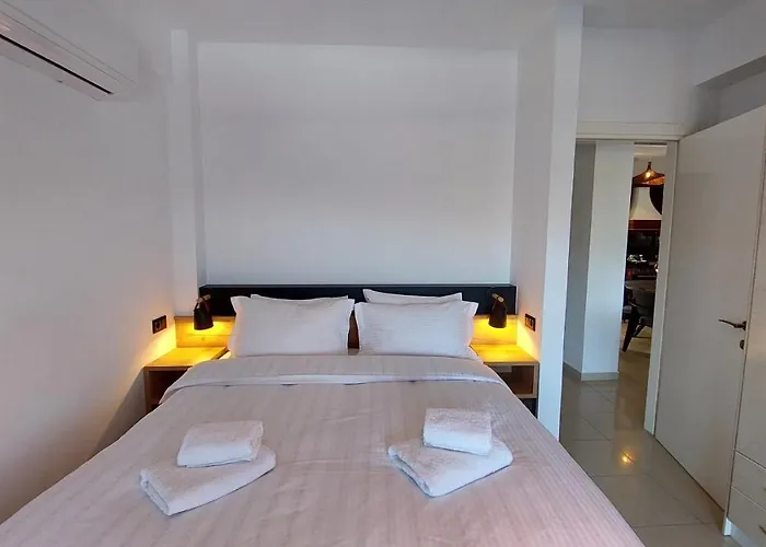 Nisovillas * Βόλος